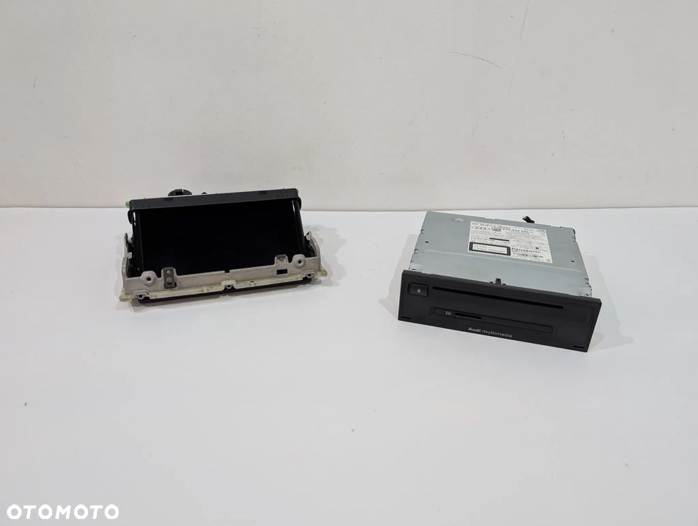 AUDI A3 8V RADIO NAWIGACJA WYŚWIETLACZ CZYTNIK 8V0857273M 8V0035840C - 1