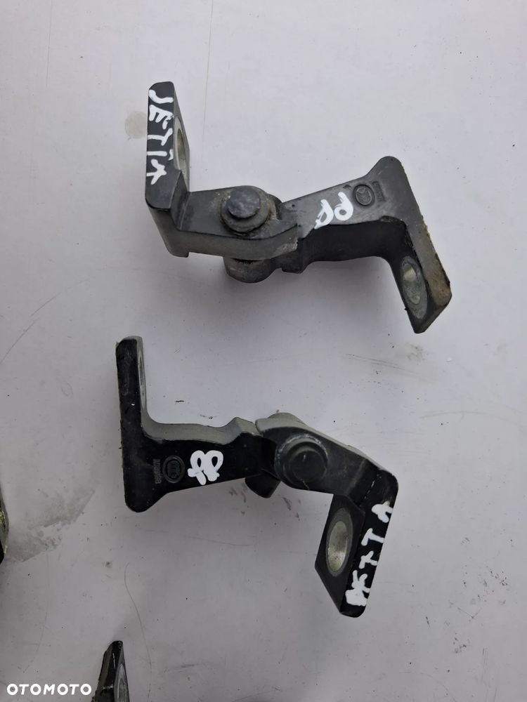 Zawiasy Drzwi Lewe/Prawe Przód/Tył VW Jetta 5C Lift - 2