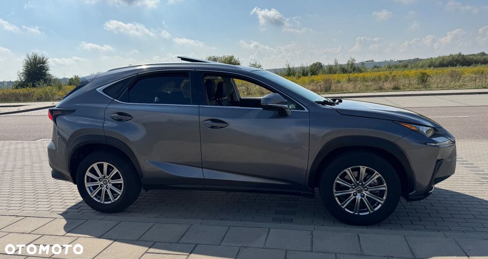 Lexus NX 300 - 13