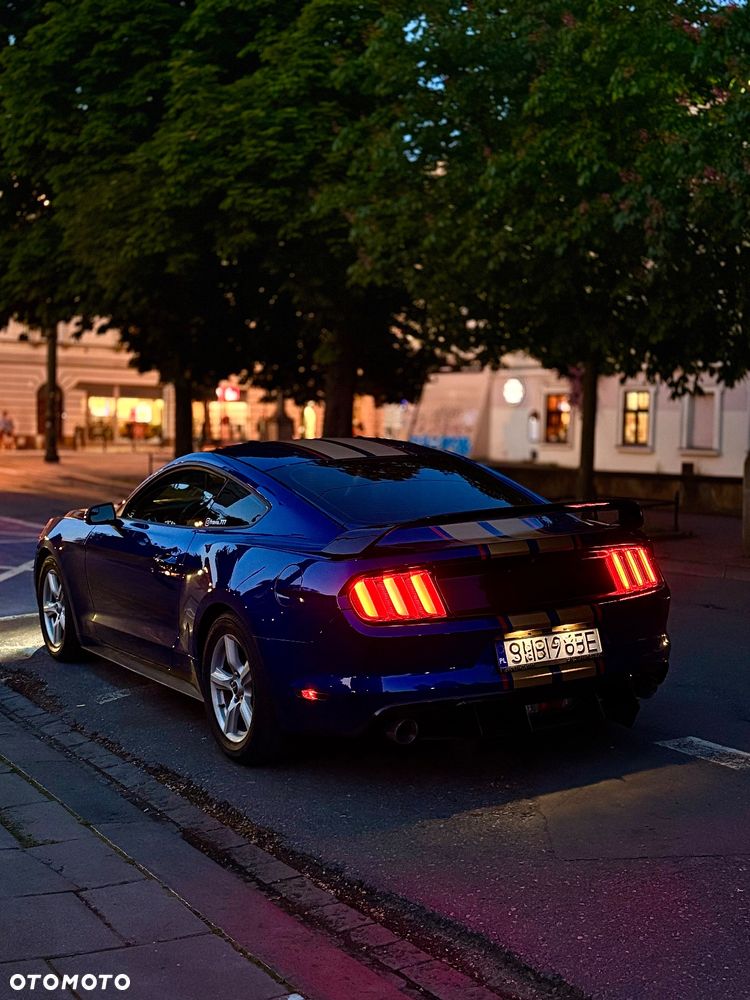 Ford Mustang 3.7 V6 - 9