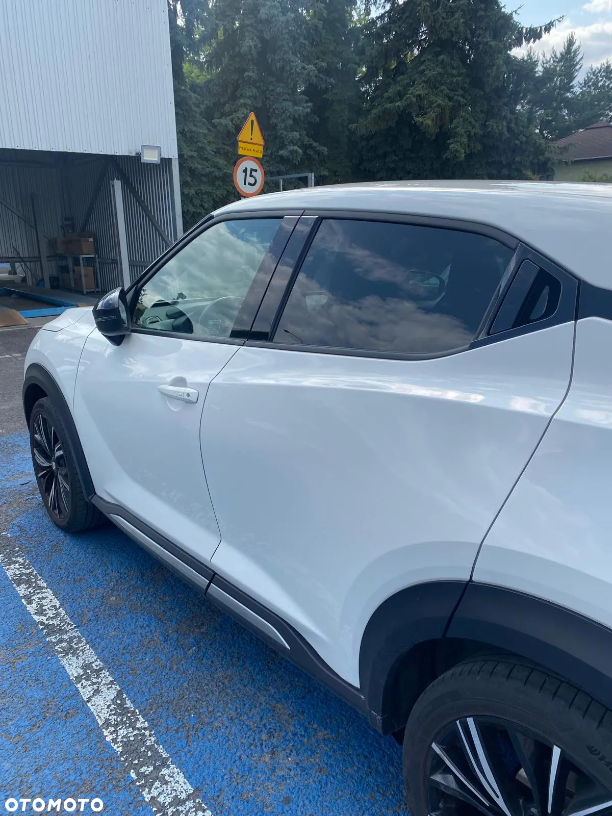 Nissan Juke 1.0 DIG-T N-Connecta - 10