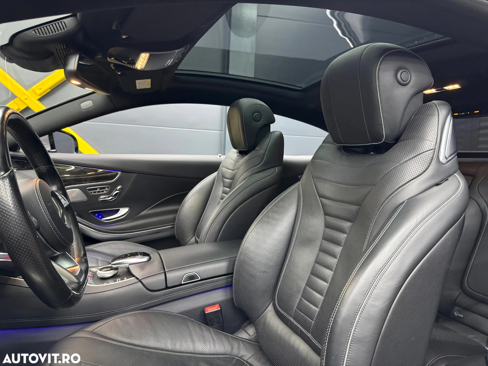 Mercedes-Benz S 500 4MATIC Coupe Aut - 16