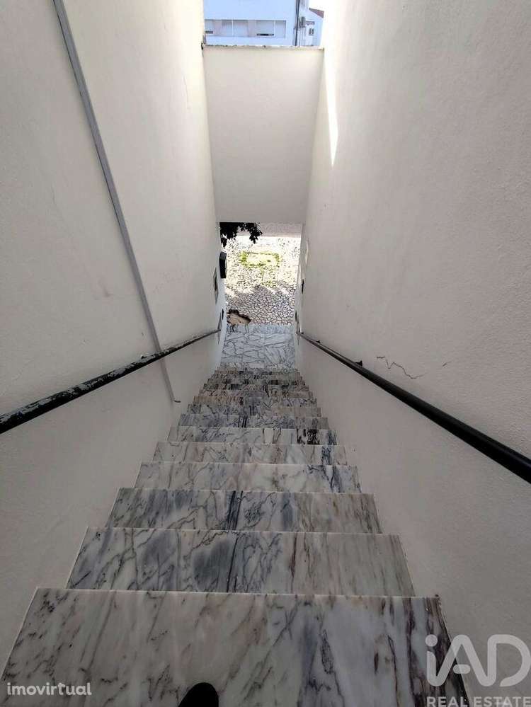 Duplex T2 em Nossa Senhora da Conceição e São Bartolomeu de 84 m2 - Grande imagem: 2/38