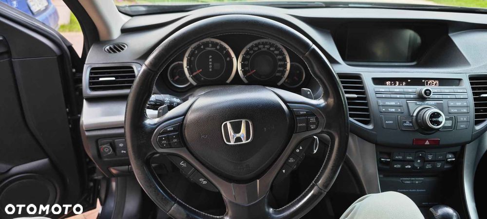 Honda Accord 2.4 Executive Navi - 11