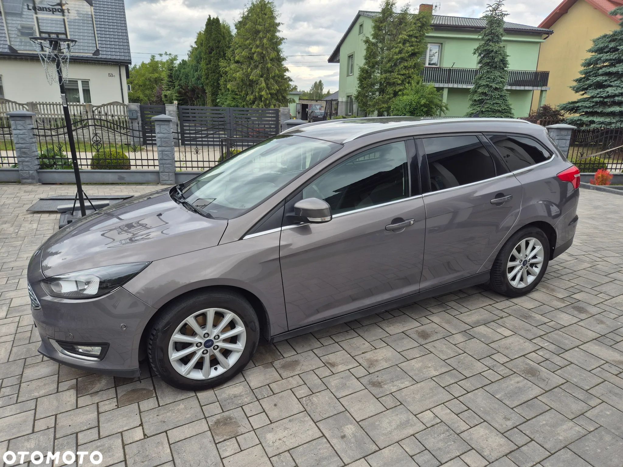 Ford Focus 1.5 EcoBoost Titanium ASS - 1