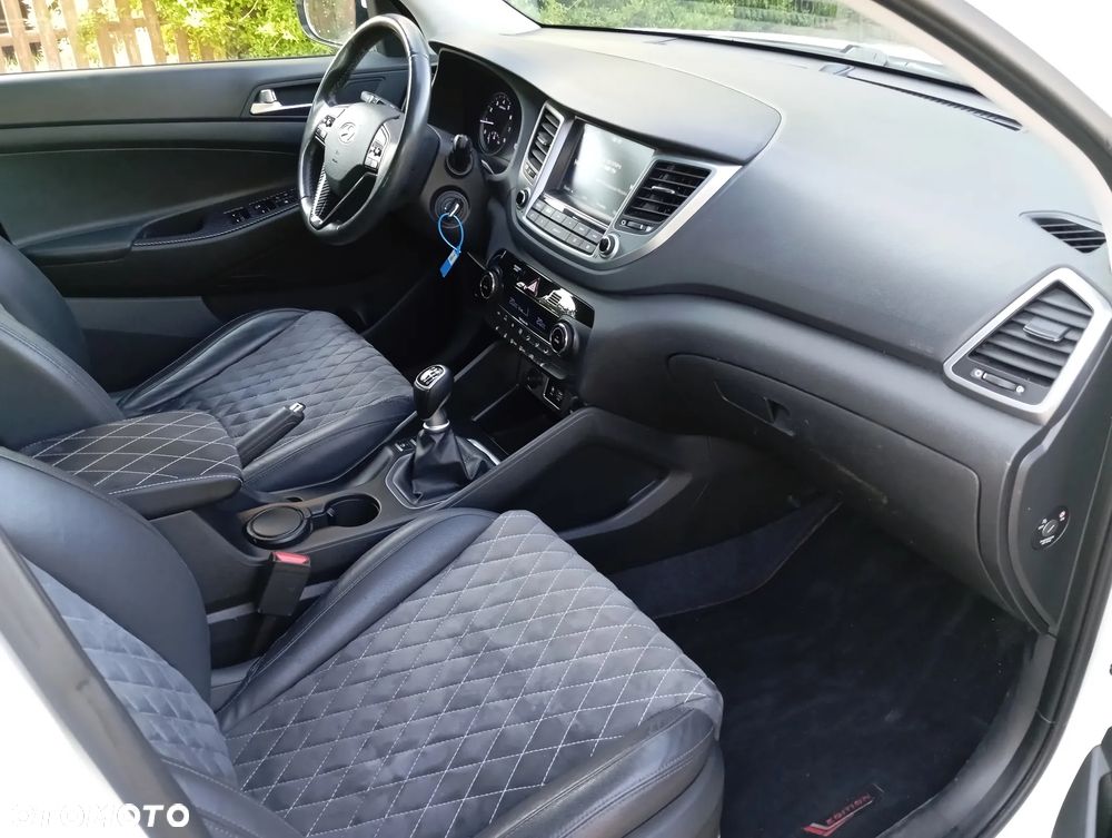 Hyundai Tucson 1.6 T-GDi Style 2WD - 12