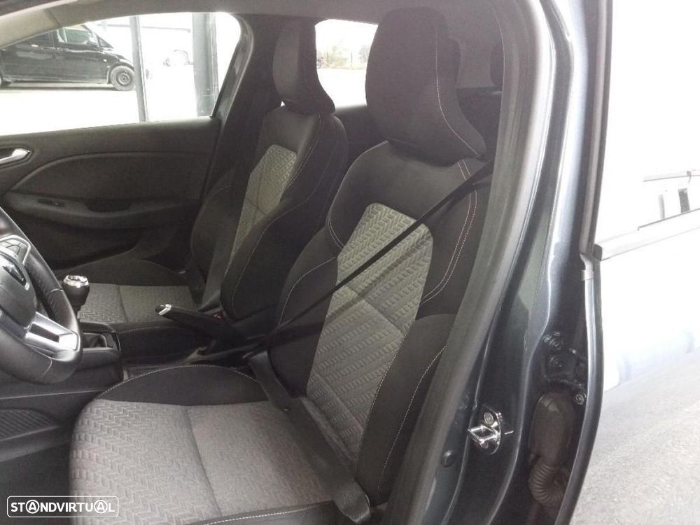 Renault Clio 1.5 Blue dCi Evolution - 6