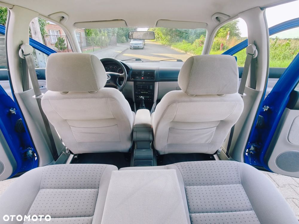 Volkswagen Golf - 14