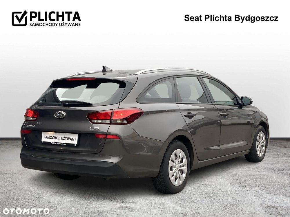 Hyundai i30 1.4 Classic + - 5