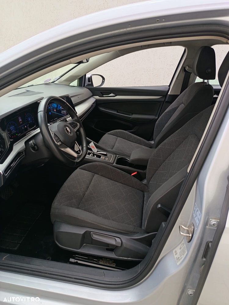 Volkswagen Golf 1.5 eTSI OPF DSG Life - 7