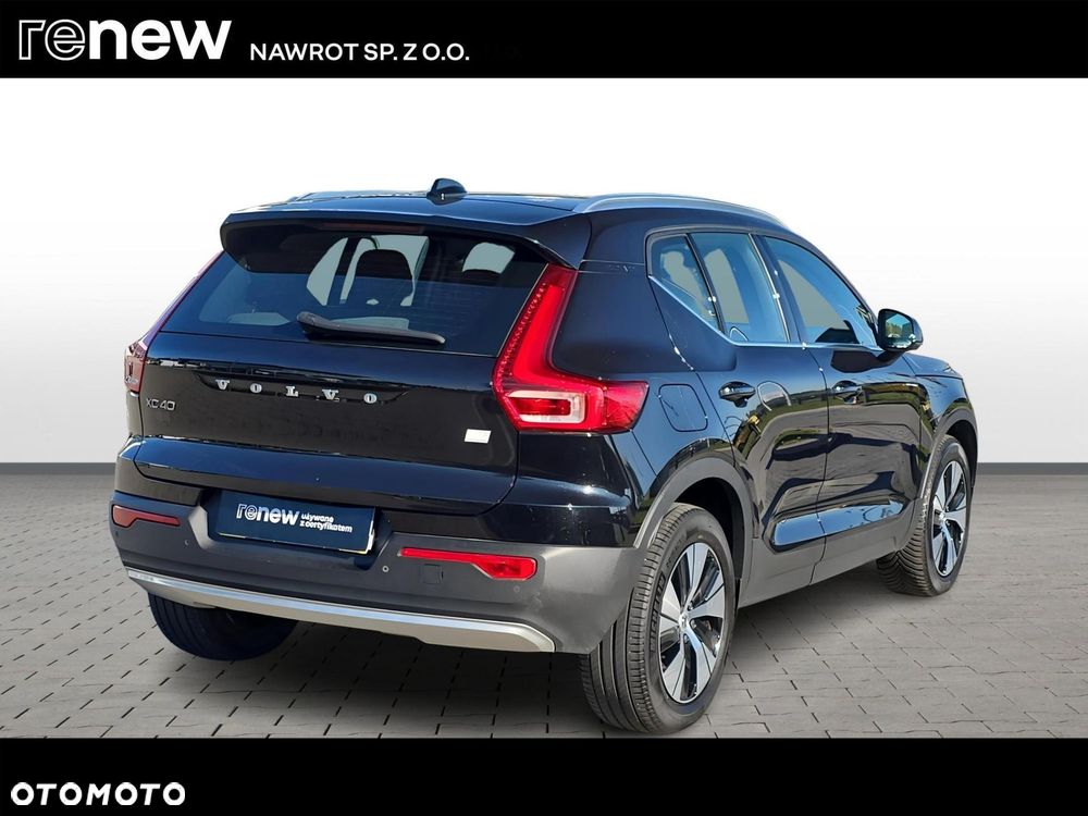 Volvo XC 40 - 5