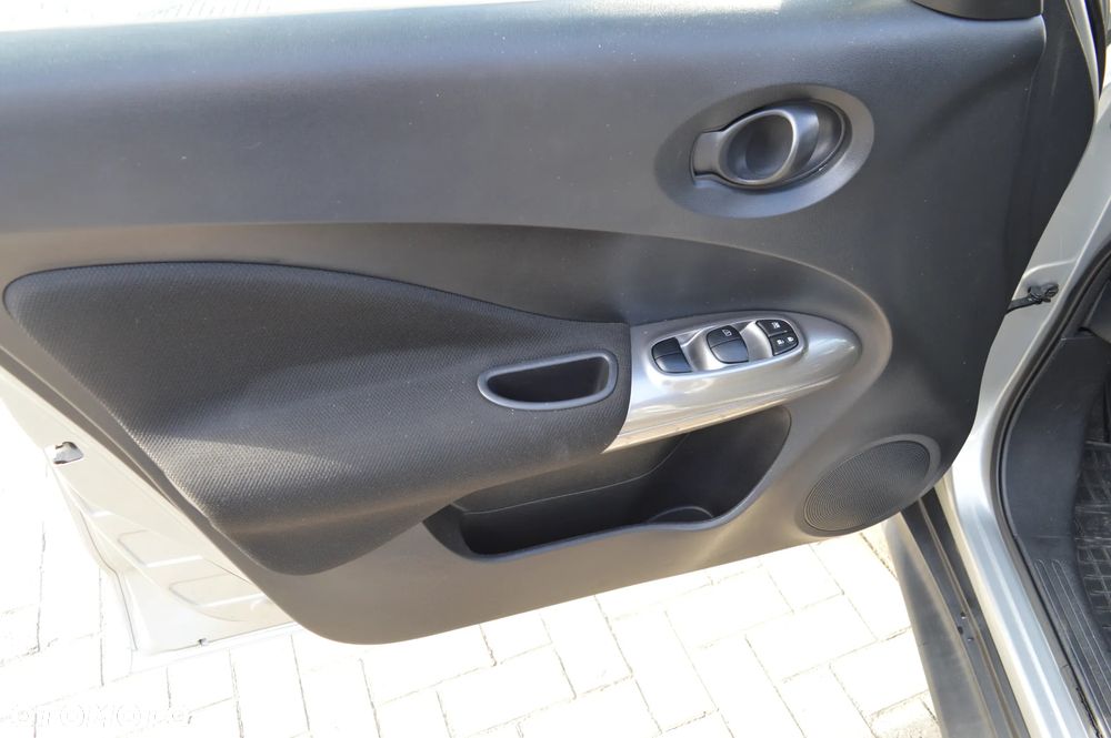 Nissan Juke 1.6 Visia - 20