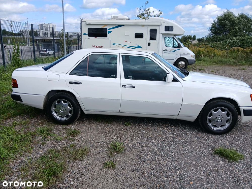 Mercedes-Benz W124 (1984-1993) - 4