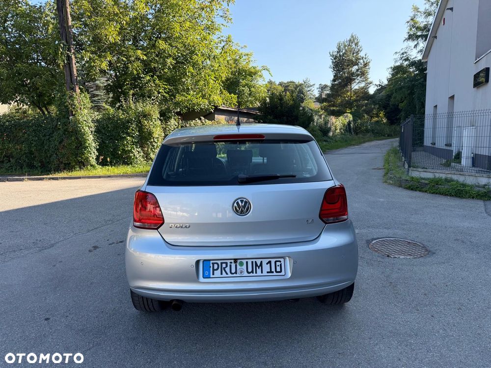 Volkswagen Polo 1.4 Comfortline - 6
