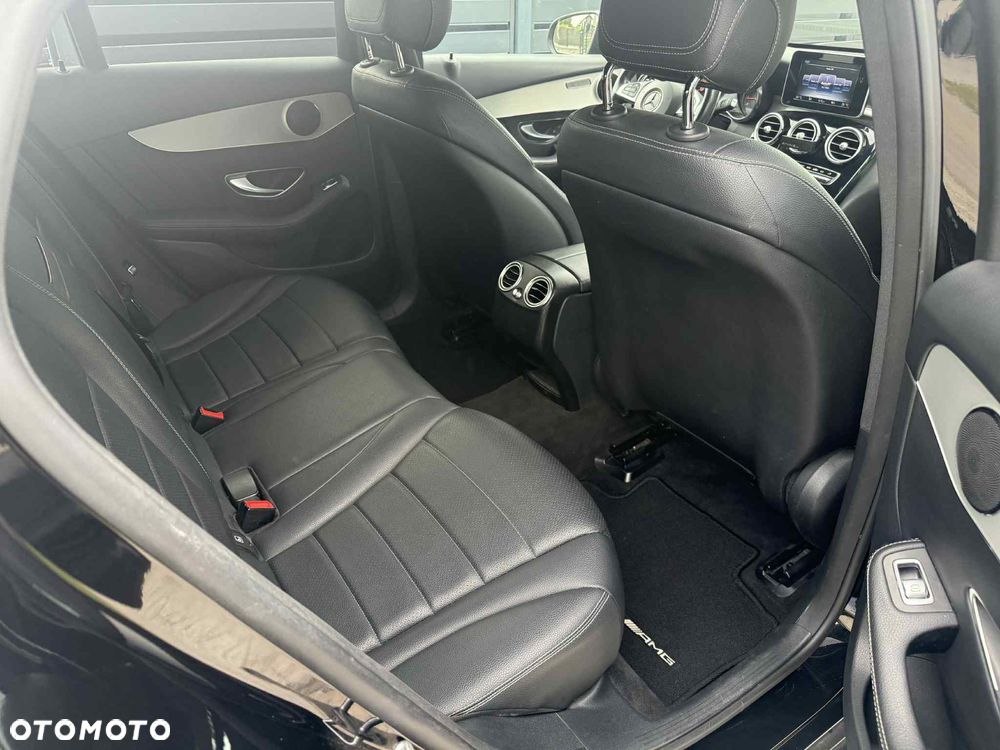 Mercedes-Benz GLC 250 4Matic 9G-TRONIC - 22