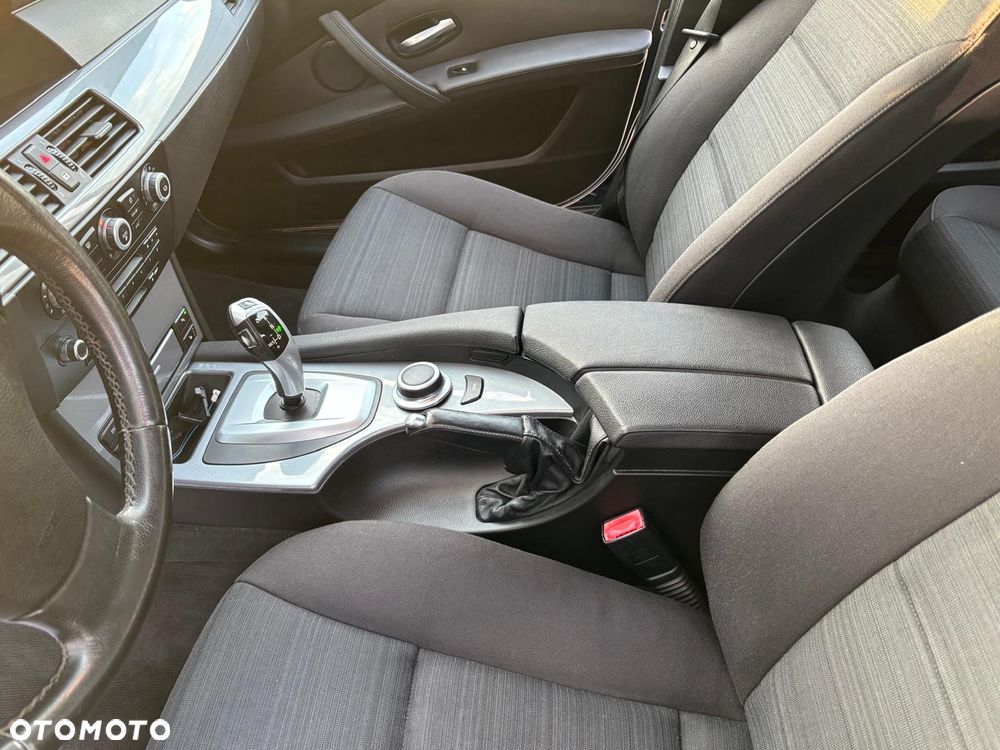 BMW Seria 5 - 24
