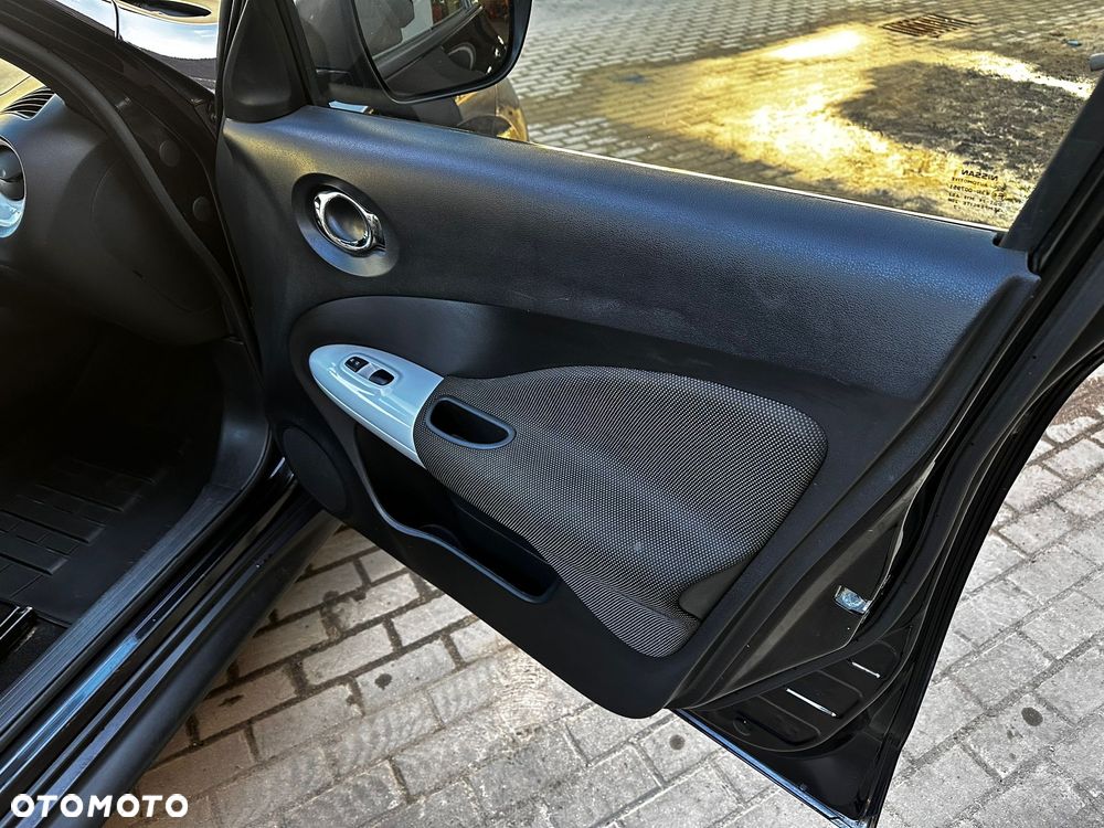 Nissan Juke 1.2 DIG-T N-Connecta EU6 - 23