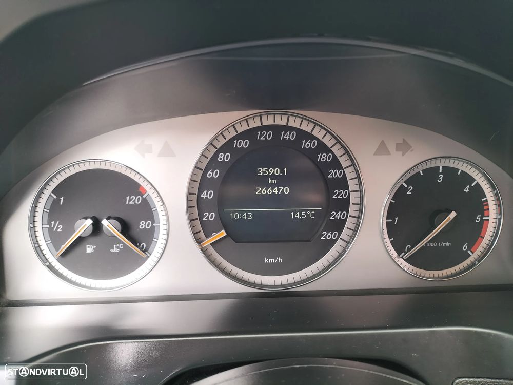 Mercedes-Benz C 220 CDi Avantgarde - 4