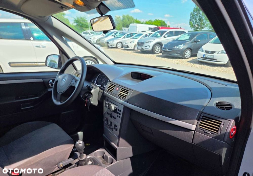 Opel Meriva - 8
