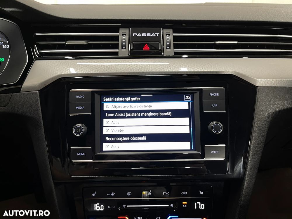 Volkswagen Passat 1.5 TSI ACT DSG Comfortline - 18
