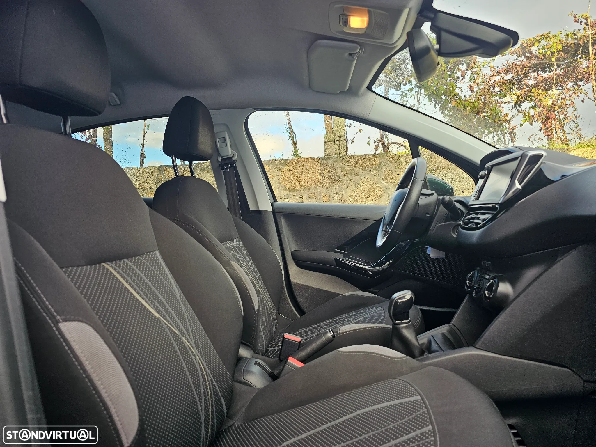 Peugeot 208 1.2 VTi Active - 23