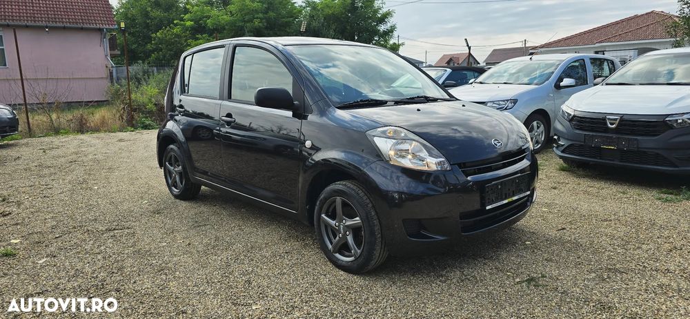 Daihatsu Sirion 1.3 ECO 4WD CooLine - 2