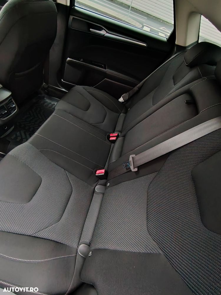 Ford Mondeo 2.0 TDCI Titanium - 9