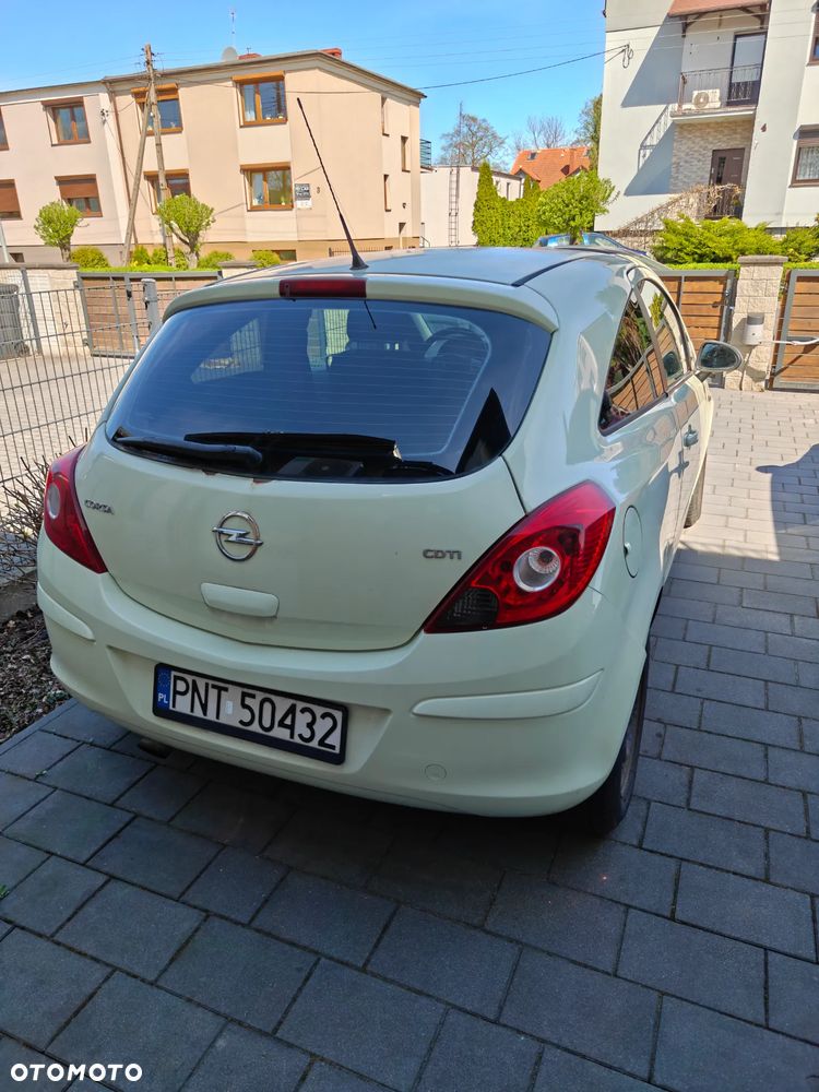 Opel Corsa 1.3 CDTI DPF - 2