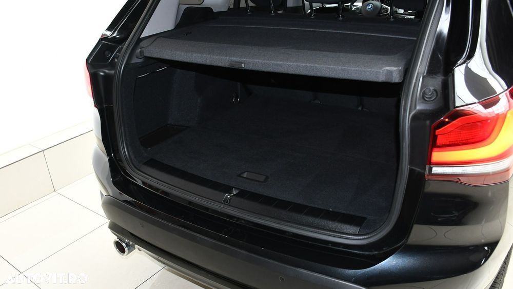 BMW X1 xDrive25e Advantage - 25