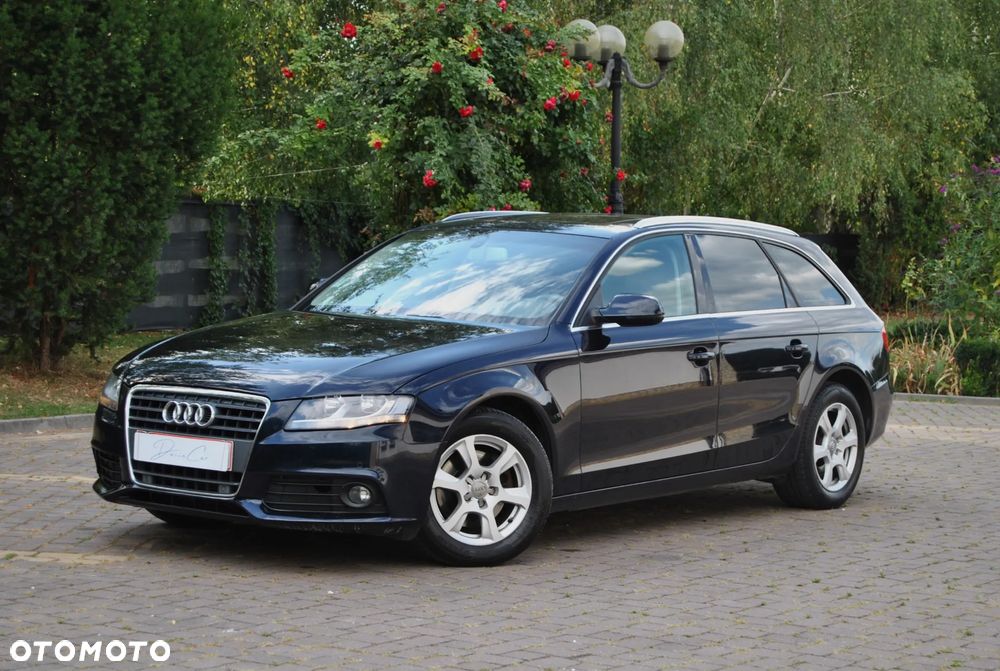 Audi A4 Avant - 1