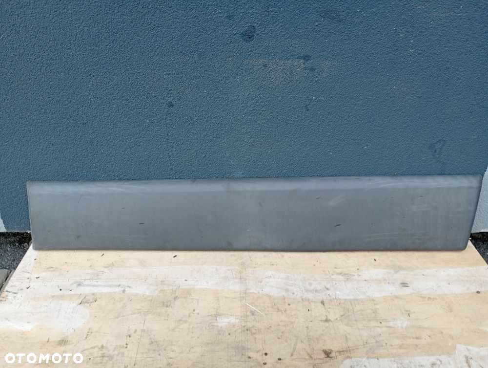 renault trafic II vivaro a primastar 2001-2014 listwa boczna błotnika tylna lewa tył 8200036093 - 1