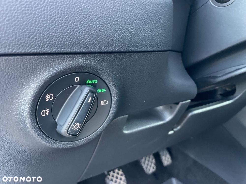 Skoda Karoq 1.5 TSI ACT Ambition - 29