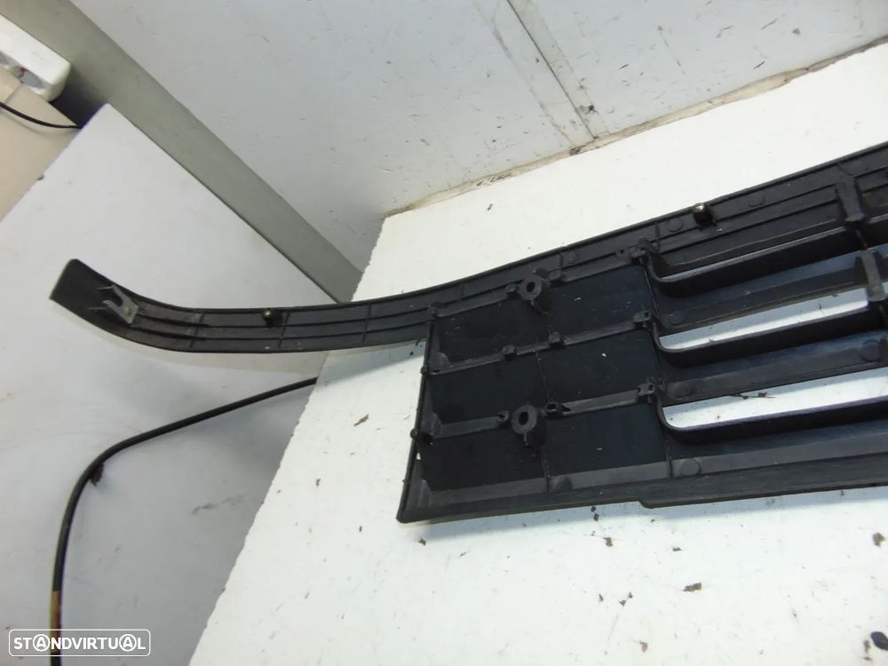 Mitsubishi Canter grelha - 6