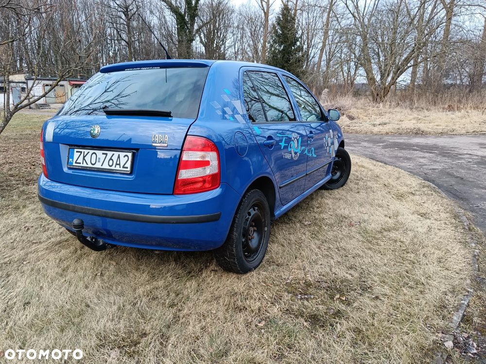 Skoda Fabia 1.4 16V Ambiente - 6