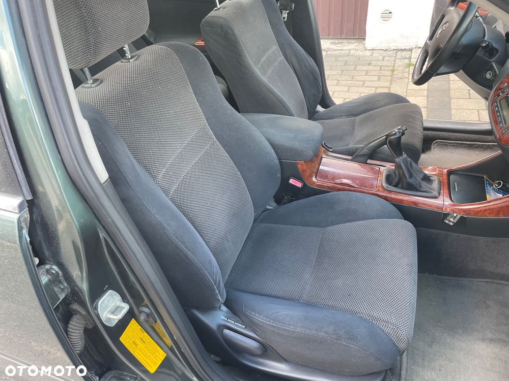Toyota Camry 2.4 VVT-i - 15