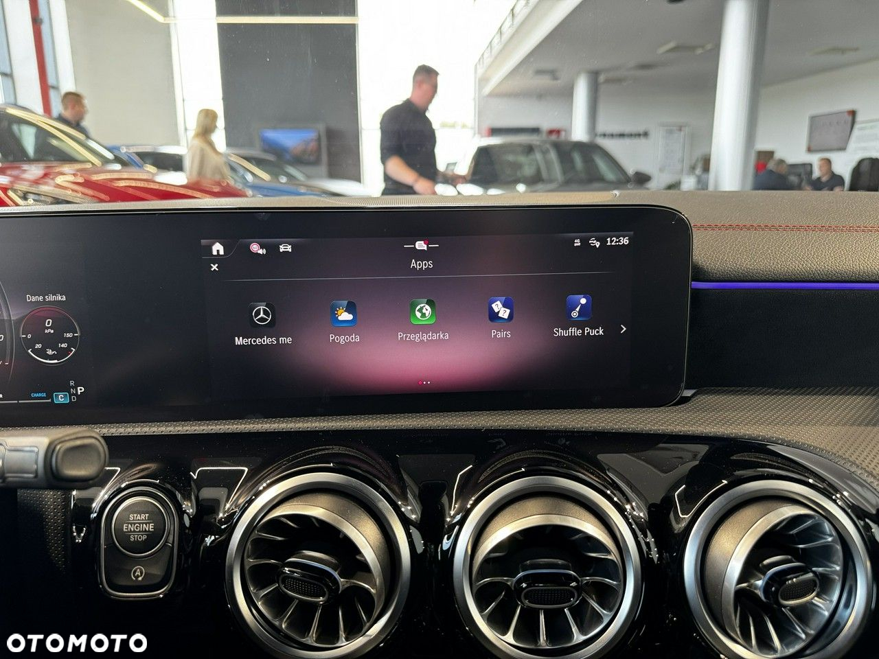 Mercedes-Benz CLA - 27
