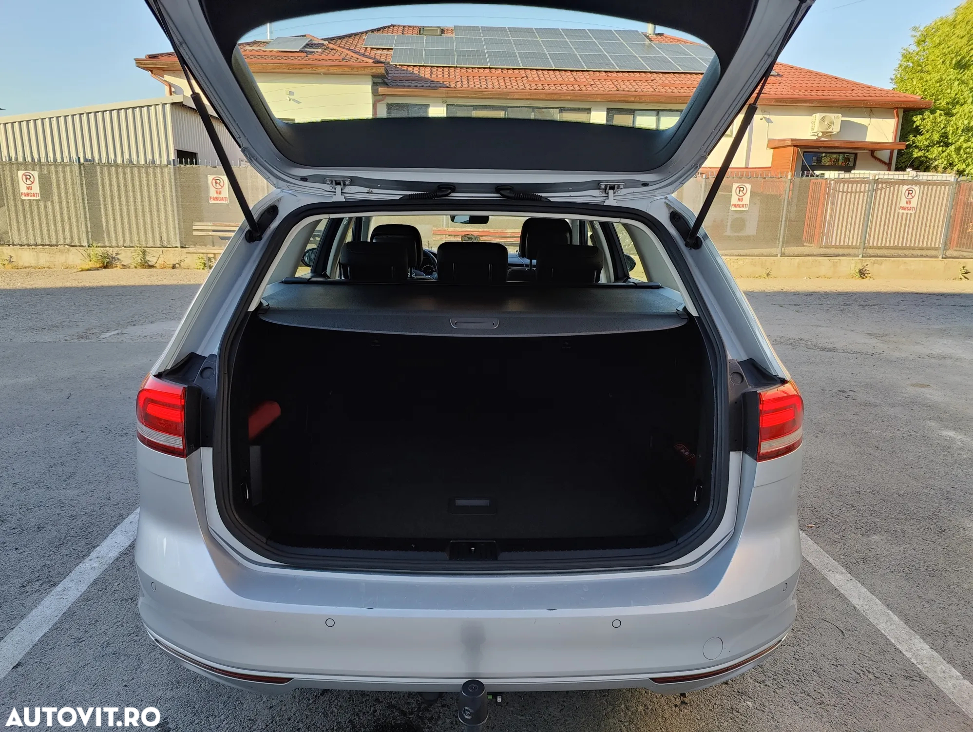Volkswagen Passat Variant 2.0 TDI DSG (BlueMotion Technology) Comfortline - 8