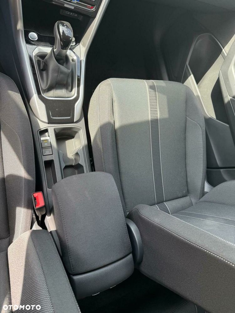 Volkswagen T-Roc 1.5 TSI Life Plus DSG - 13