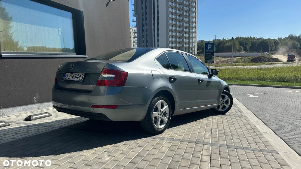 Skoda Octavia 1.4 TSI Active - 4