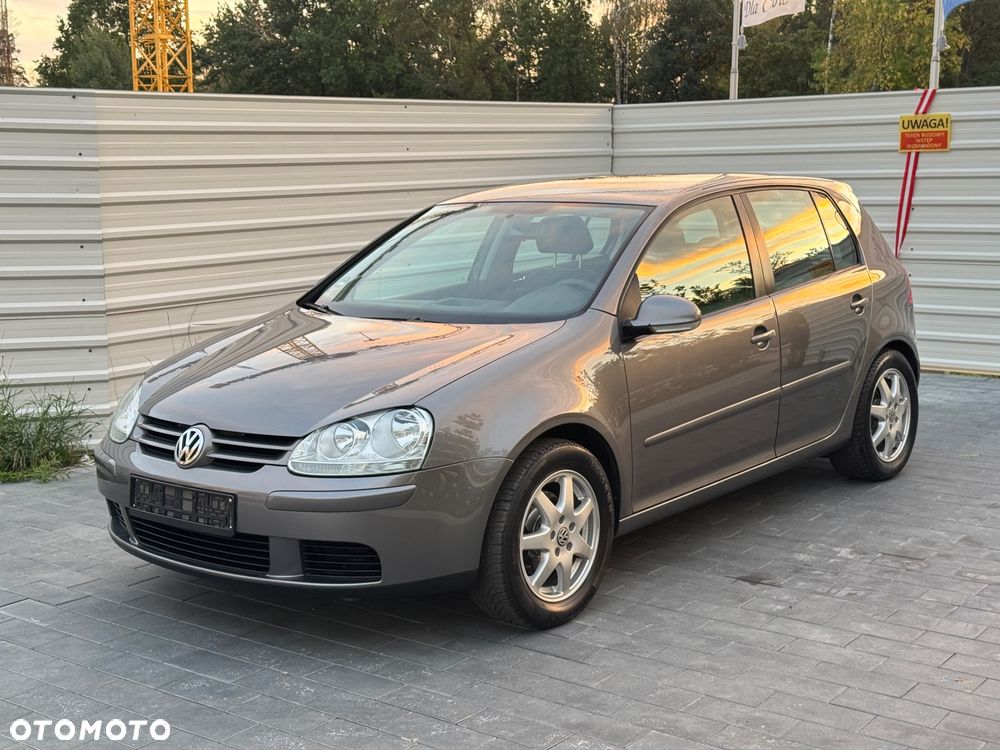 Volkswagen Golf 1.6 Goal - 1