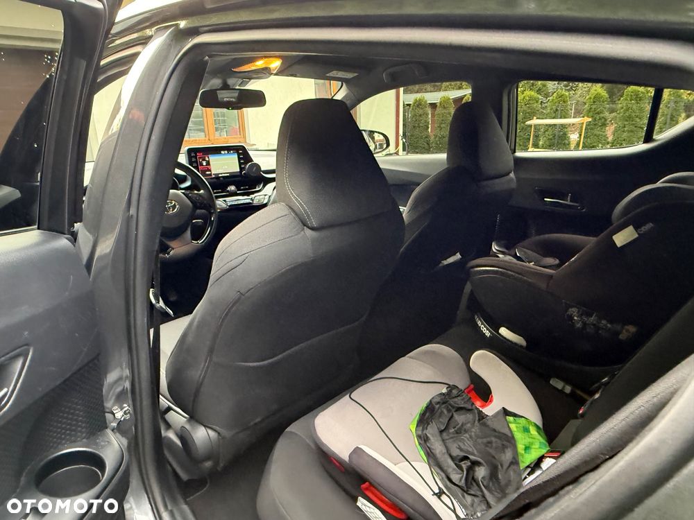 Toyota C-HR - 17