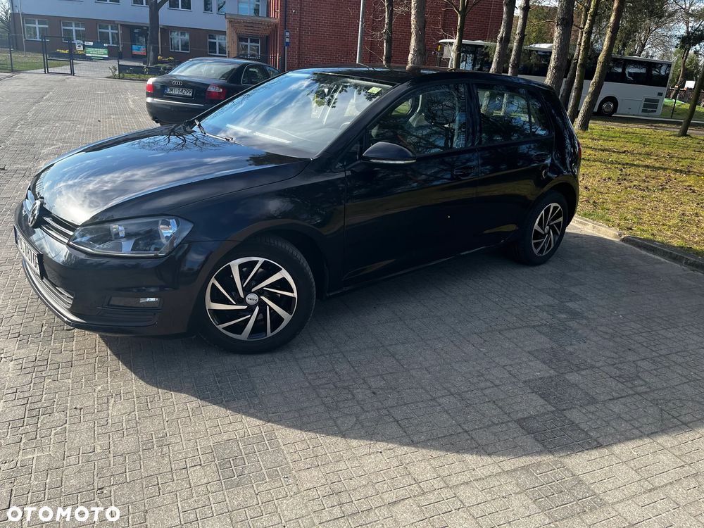 Volkswagen Golf 1.6 TDI BlueMotion Technology Comfortline - 3