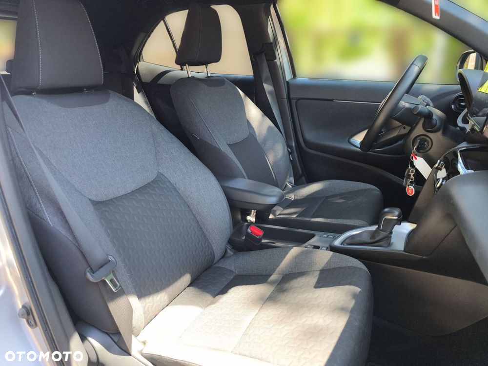 Toyota Yaris Cross Hybrid 1.5 Comfort - 11