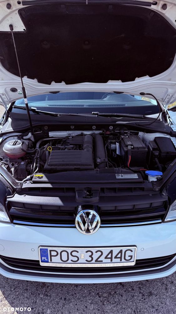 Volkswagen Golf 1.2 TSI BlueMot Comfortline - 14