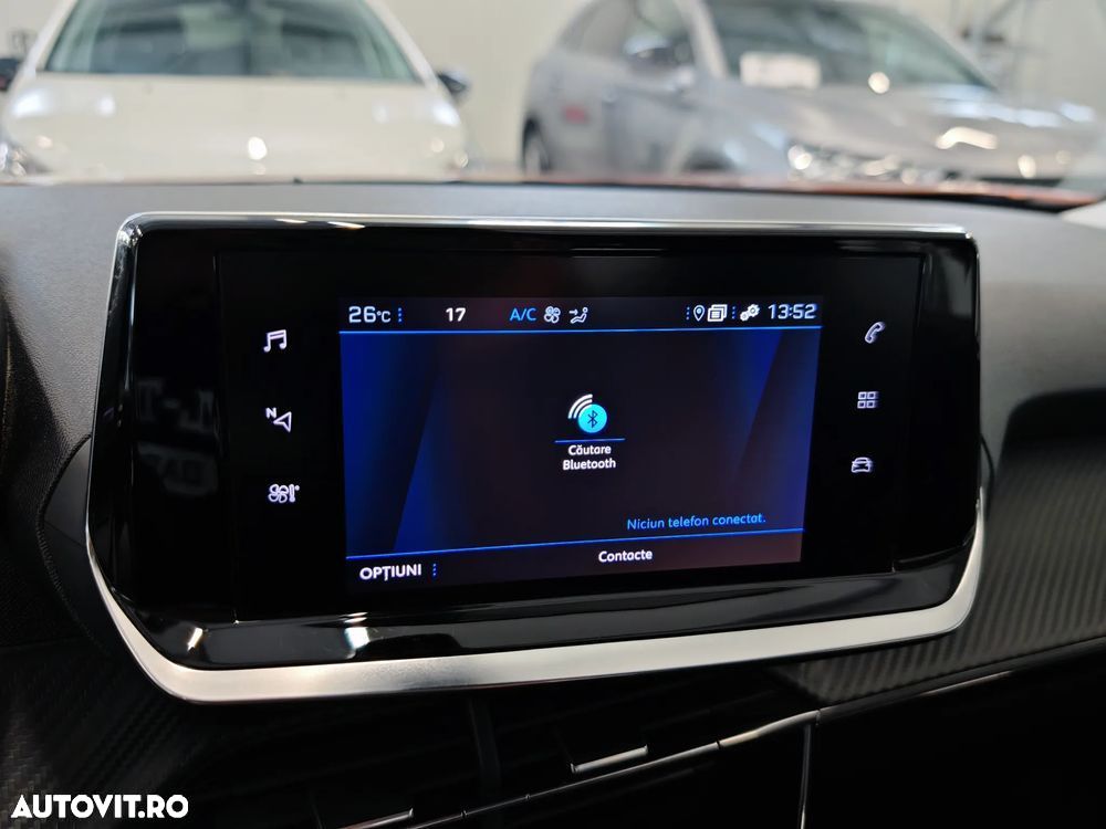 Peugeot 2008 PureTech 130 EAT8 Allure - 11