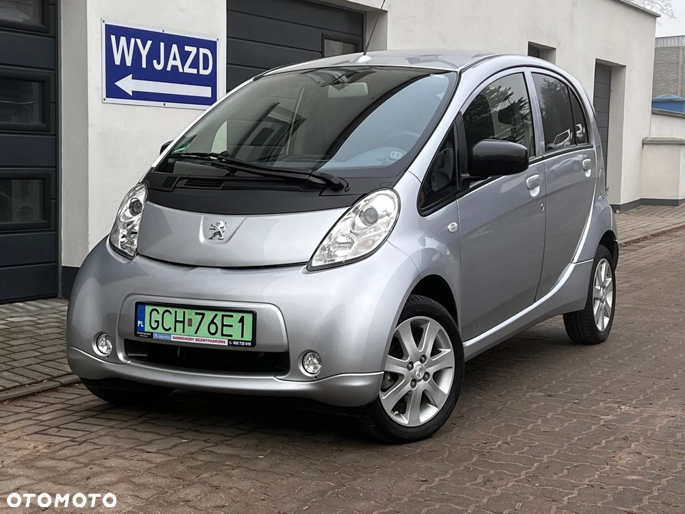 Peugeot iOn Active - 2