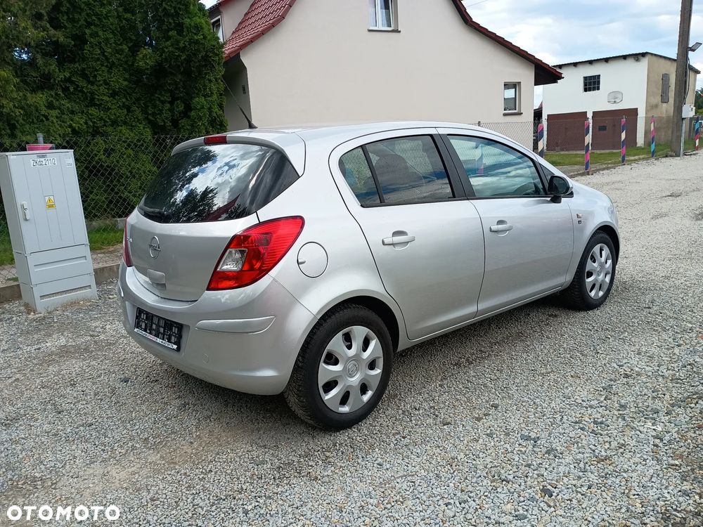 Opel Corsa 1.4 16V Edition 111 Jahre - 7