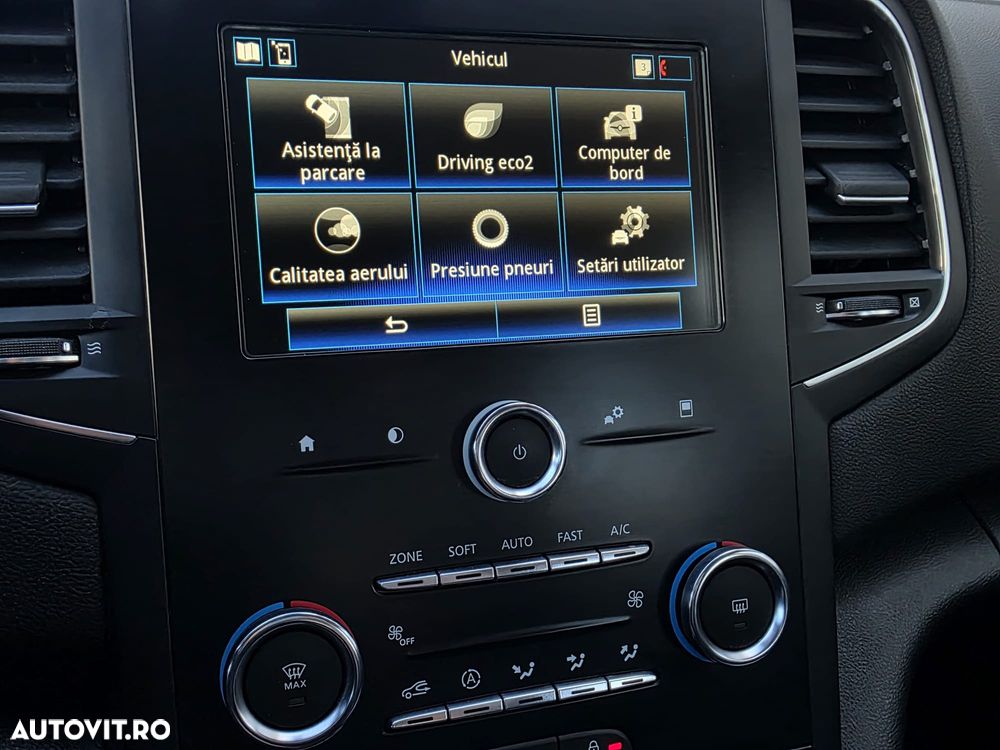 Renault Megane TCe GPF Zen - 11