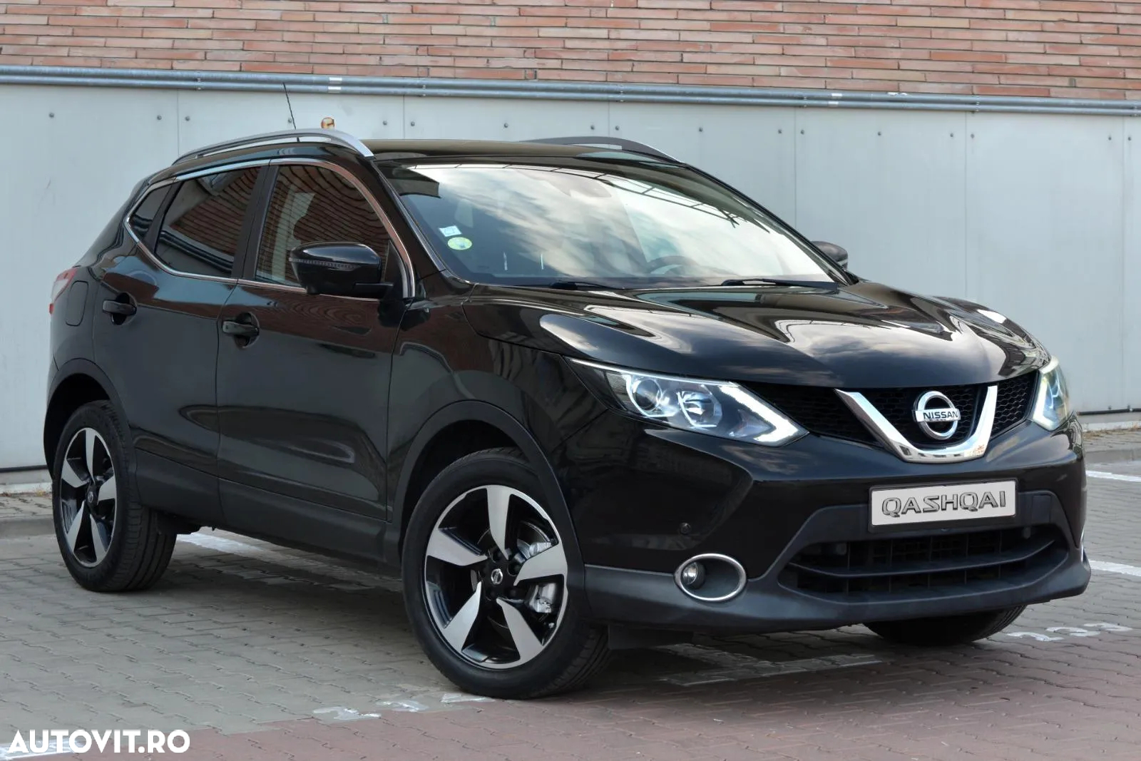 Nissan Qashqai 1.5 DCI Start/Stop Tekna - 4
