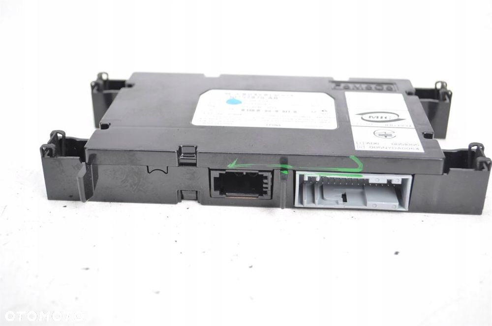 VOLVO S40 II V50 WZMACNIACZ MODUŁ RADIA 30752875AB - 3